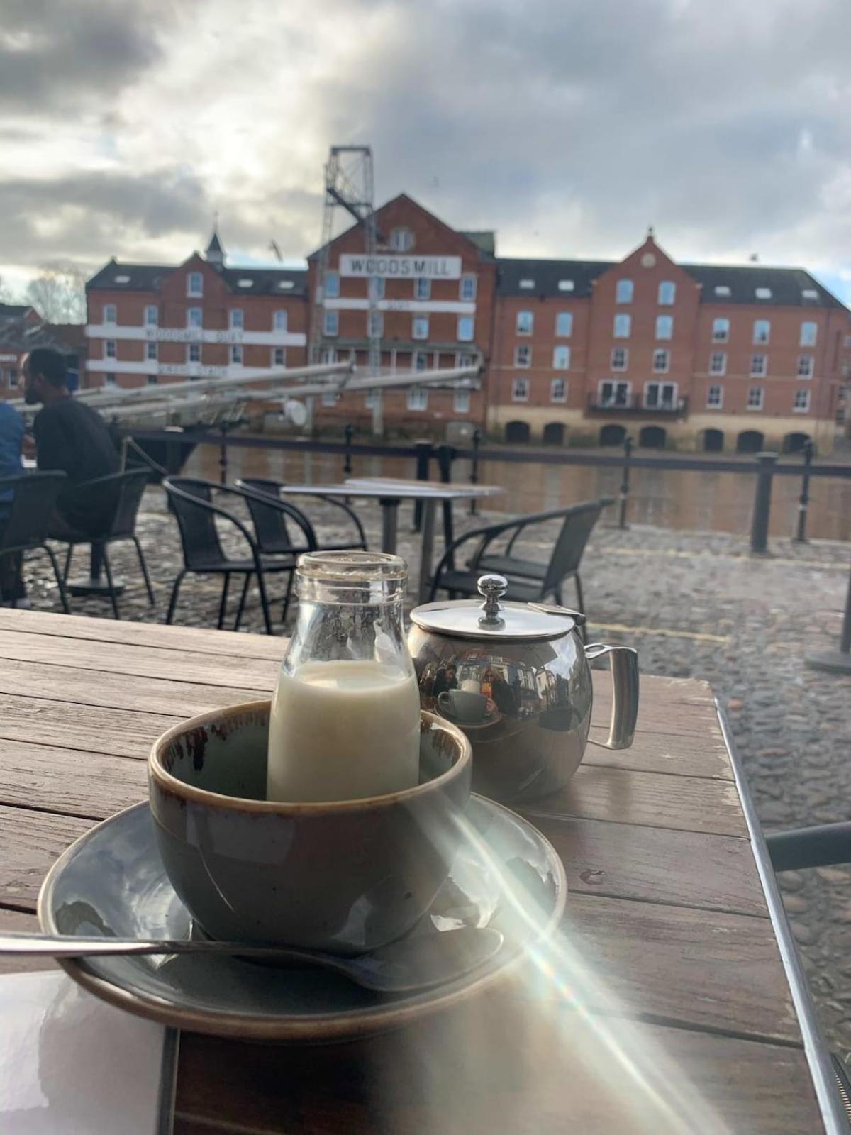 Luxury Apartment Woodsmill View - On The River - With Balcony - Recently Refurbished York Exterior foto